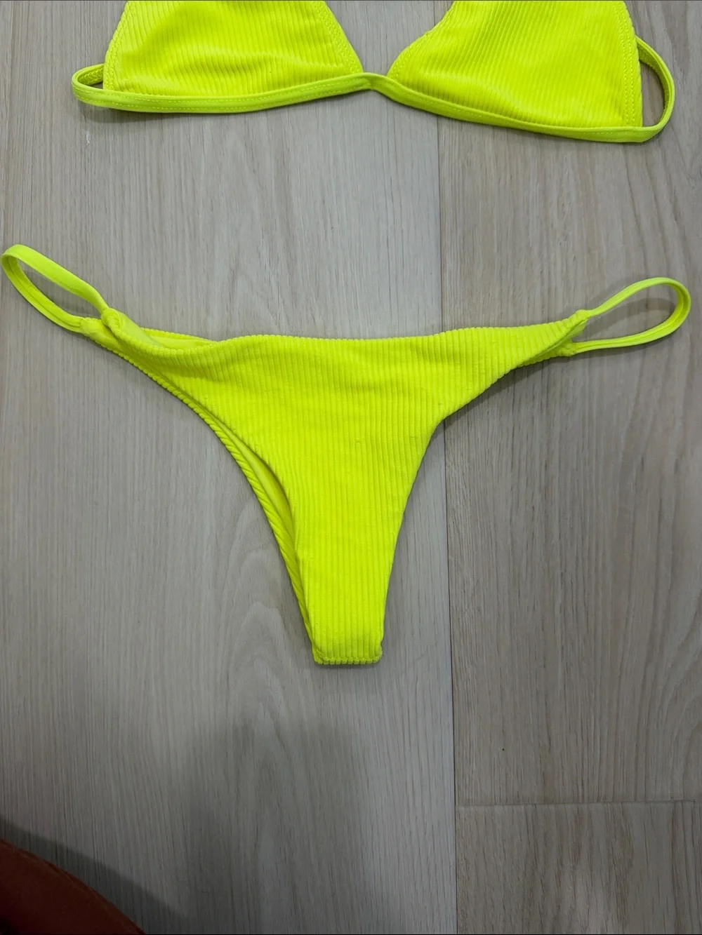 Frankie B. Women’s Neon Yellow Ribbed Triangle Bikini Set S/M